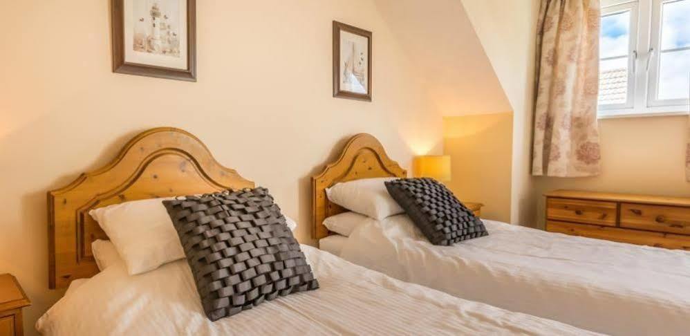 Ellingham Self-Catering Cottages Saint Peter Port Exteriér fotografie